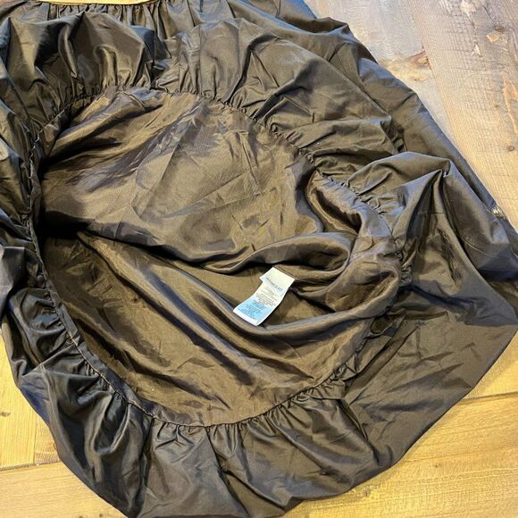 BCBG Mahogany Silk Taffeta Bubble Dress Size 6 NWT - Picture 16 of 16